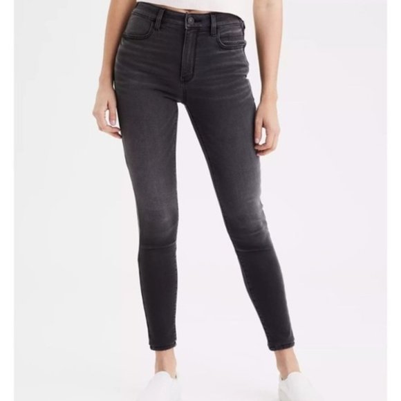 American Eagle Outfitters Denim - AEO curvy highrise jeans 6S